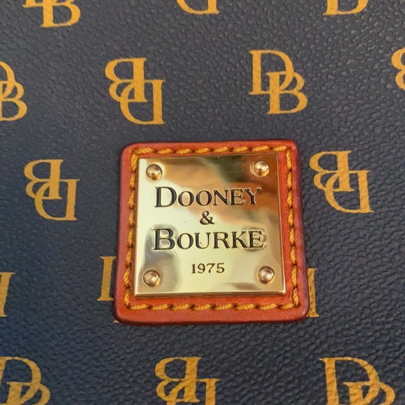 EUC Dooney & Bourke navy initial over shoulder satchel - Picture 2 of 16